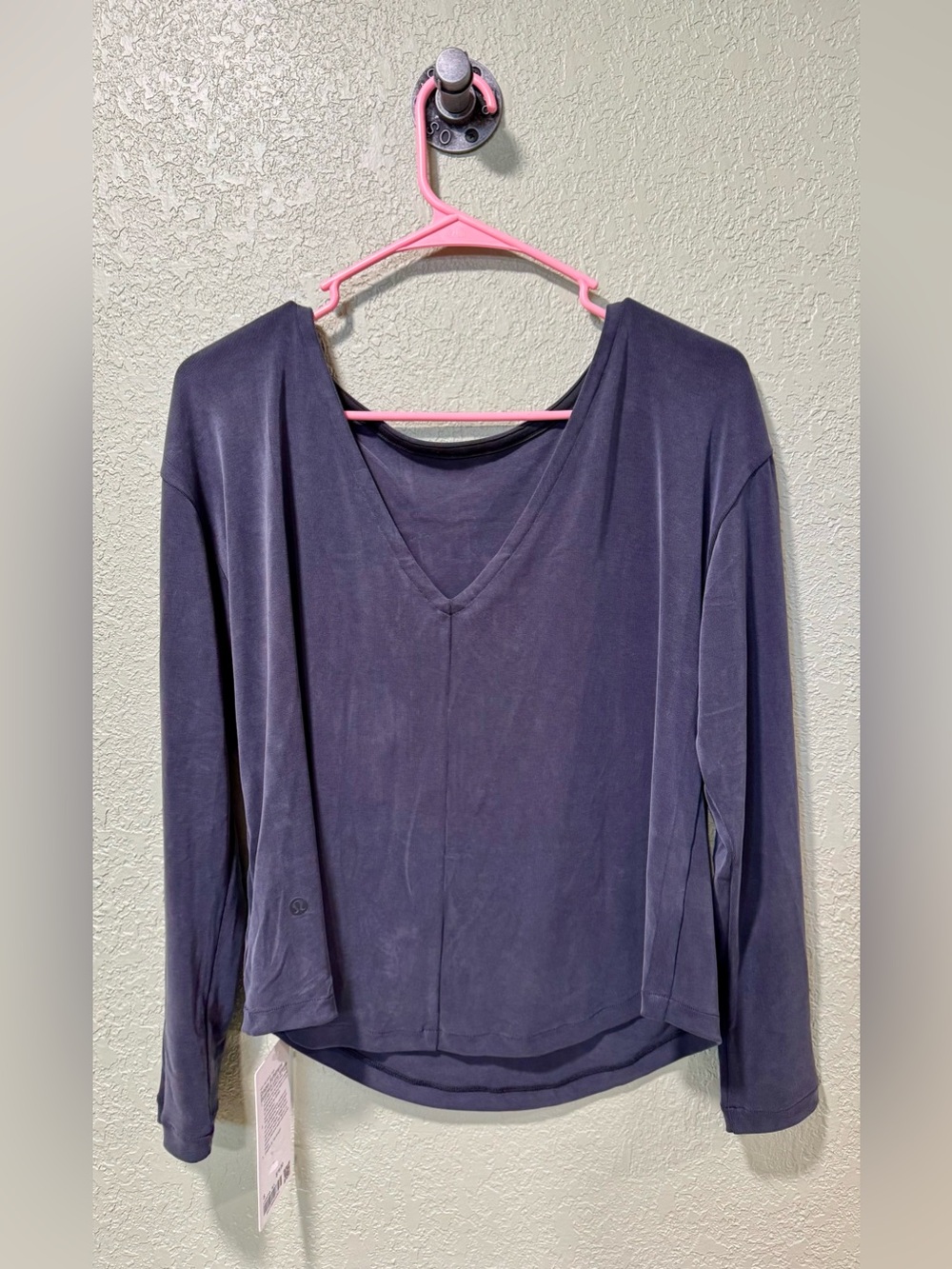 Lululemon Drapey Softstreme Boatneck Top Small NWT - Picture 3 of 4